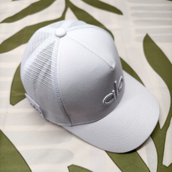 🔥NWT🔥 ALO Yoga Sport Baseball Cap | UPF 50+ Sun Protection - Picture 2 of 5